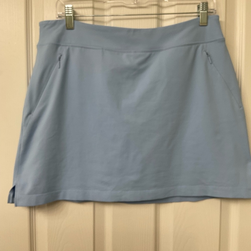 Tommy Bahama Sky Blue SoHo Skort size S